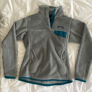 Patagonia Teal and Gray Fleece Jacket